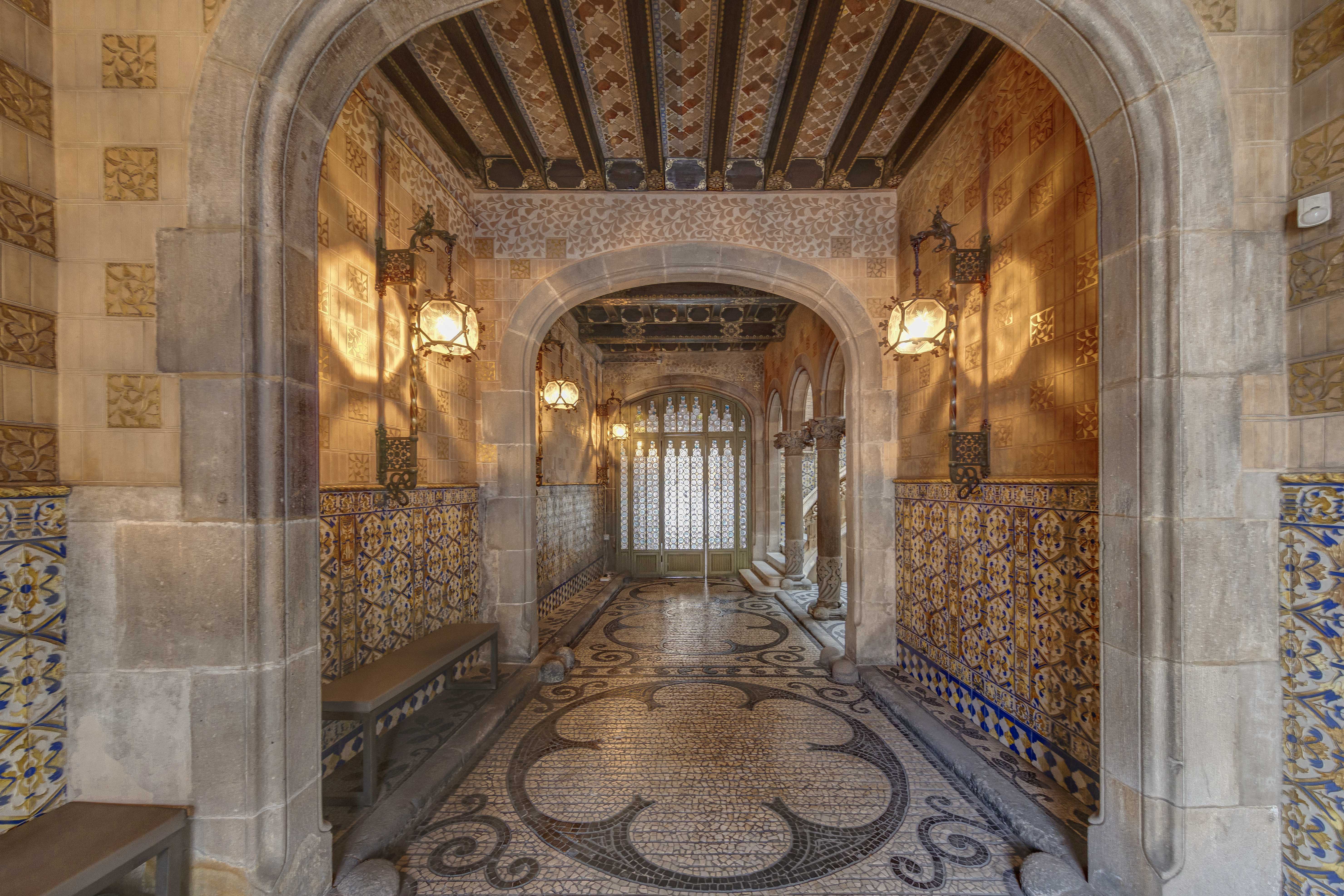Palau Baró de Quadras